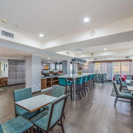 Hampton Inn Oakland-Hayward Exteriör bild