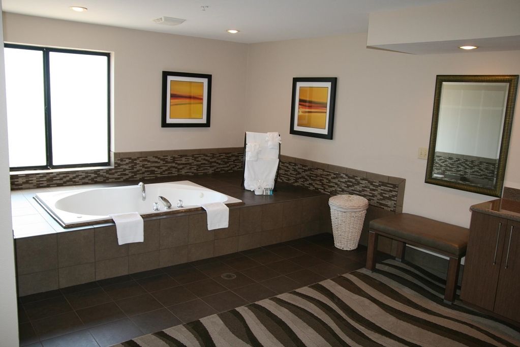 Hampton Inn Oakland-Hayward Rum bild