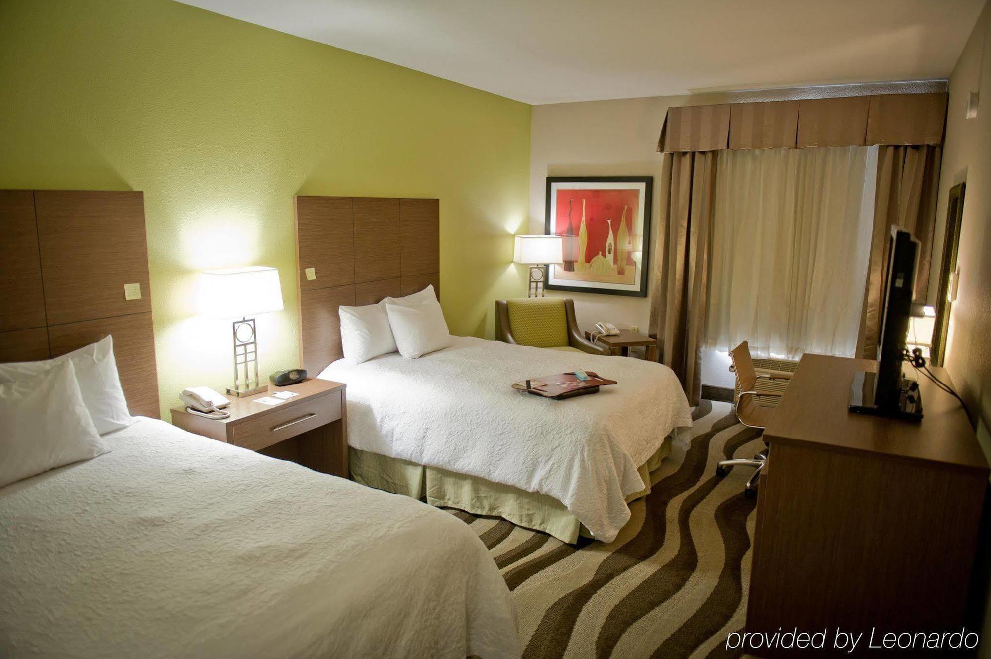 Hampton Inn Oakland-Hayward Exteriör bild