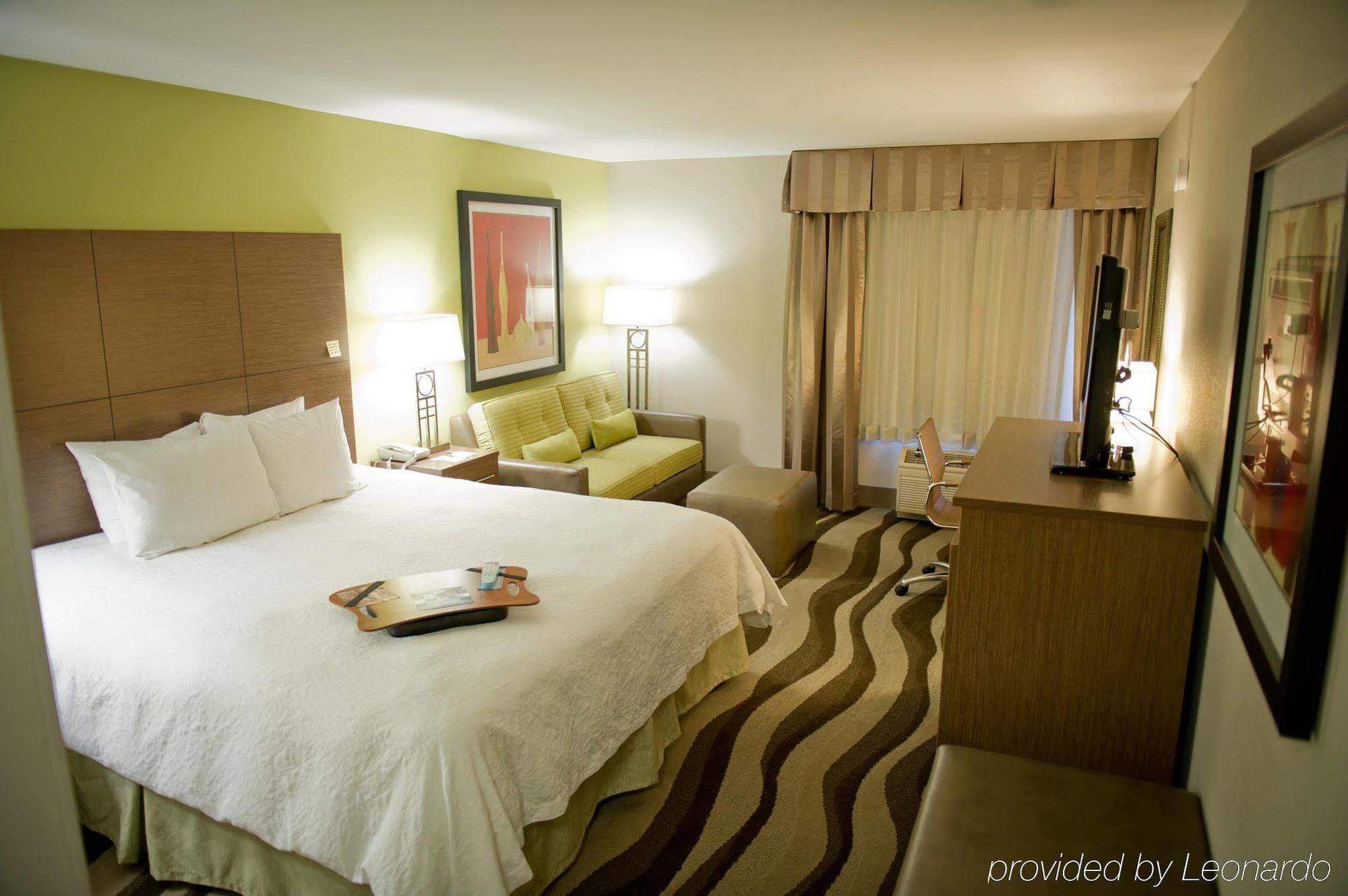 Hampton Inn Oakland-Hayward Exteriör bild