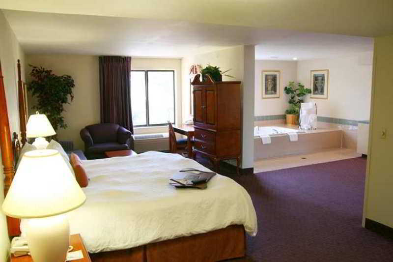 Hampton Inn Oakland-Hayward Rum bild